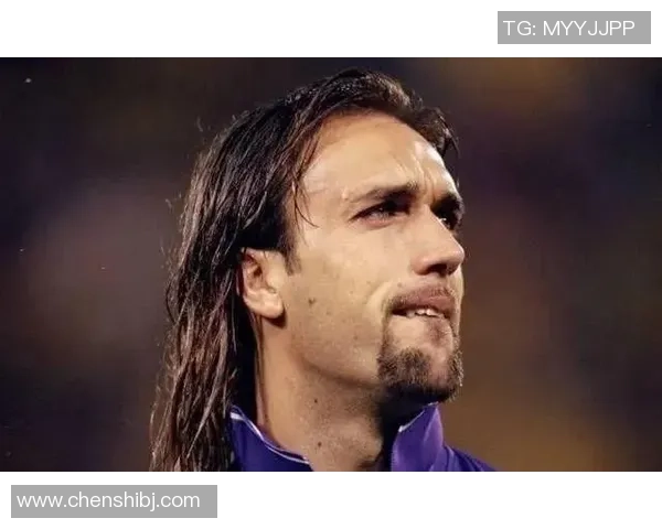 帅气长发足球明星的魅力与风采解析 帅气长发足球明星的魅力与风采解析