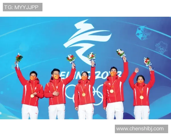 武汉羽毛球队杯赛精彩配合展现团队精神与默契配合之道