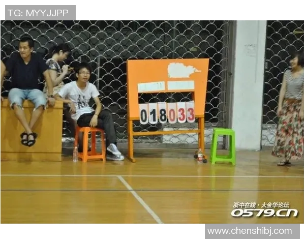 重庆篮球队与南京篮球队的耐力较量赛后深度分析与复盘 重庆篮球队与南京篮球队的耐力较量赛后深度分析与复盘